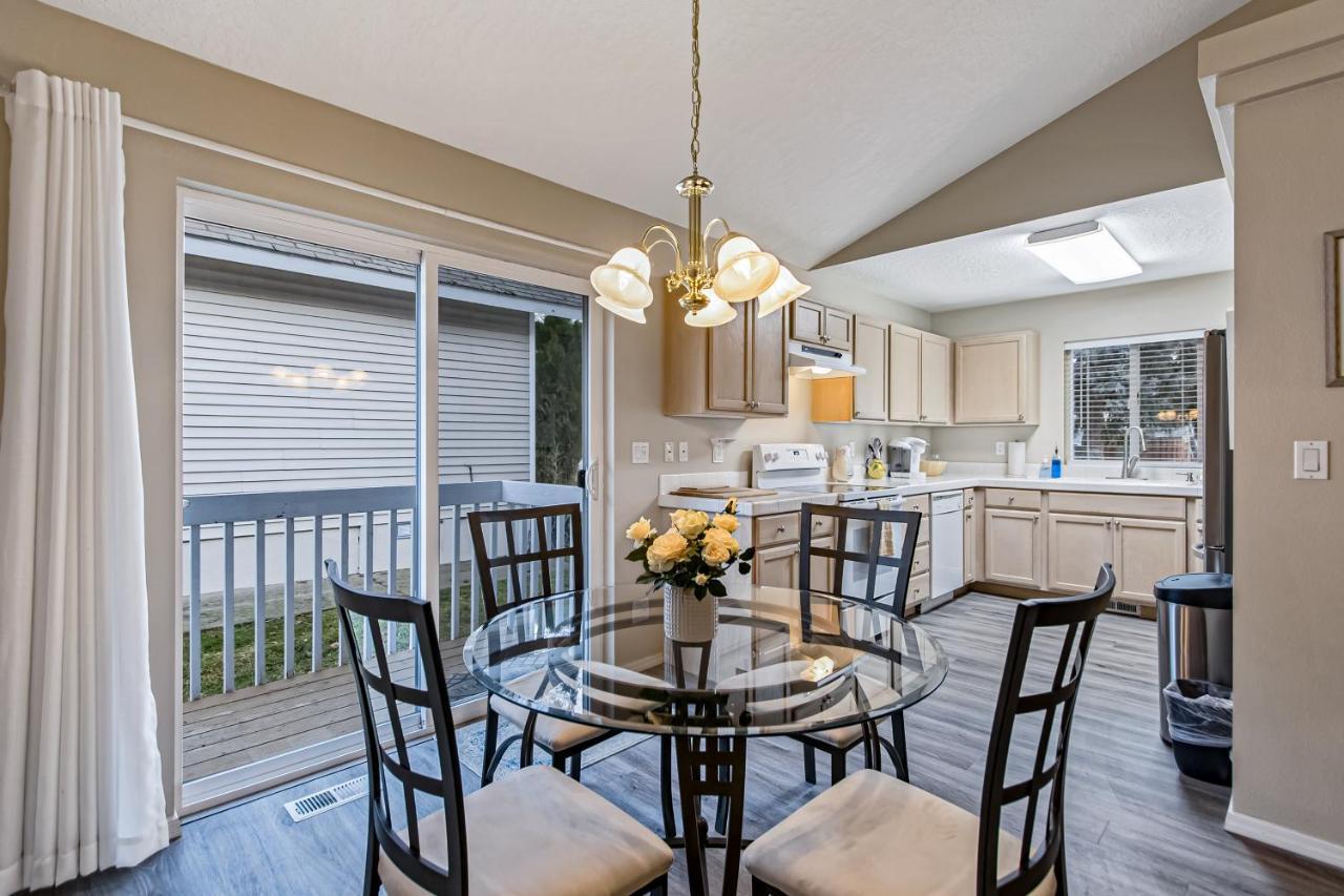 Pine Ave Delight Villa Coeur d'Alene Exteriör bild